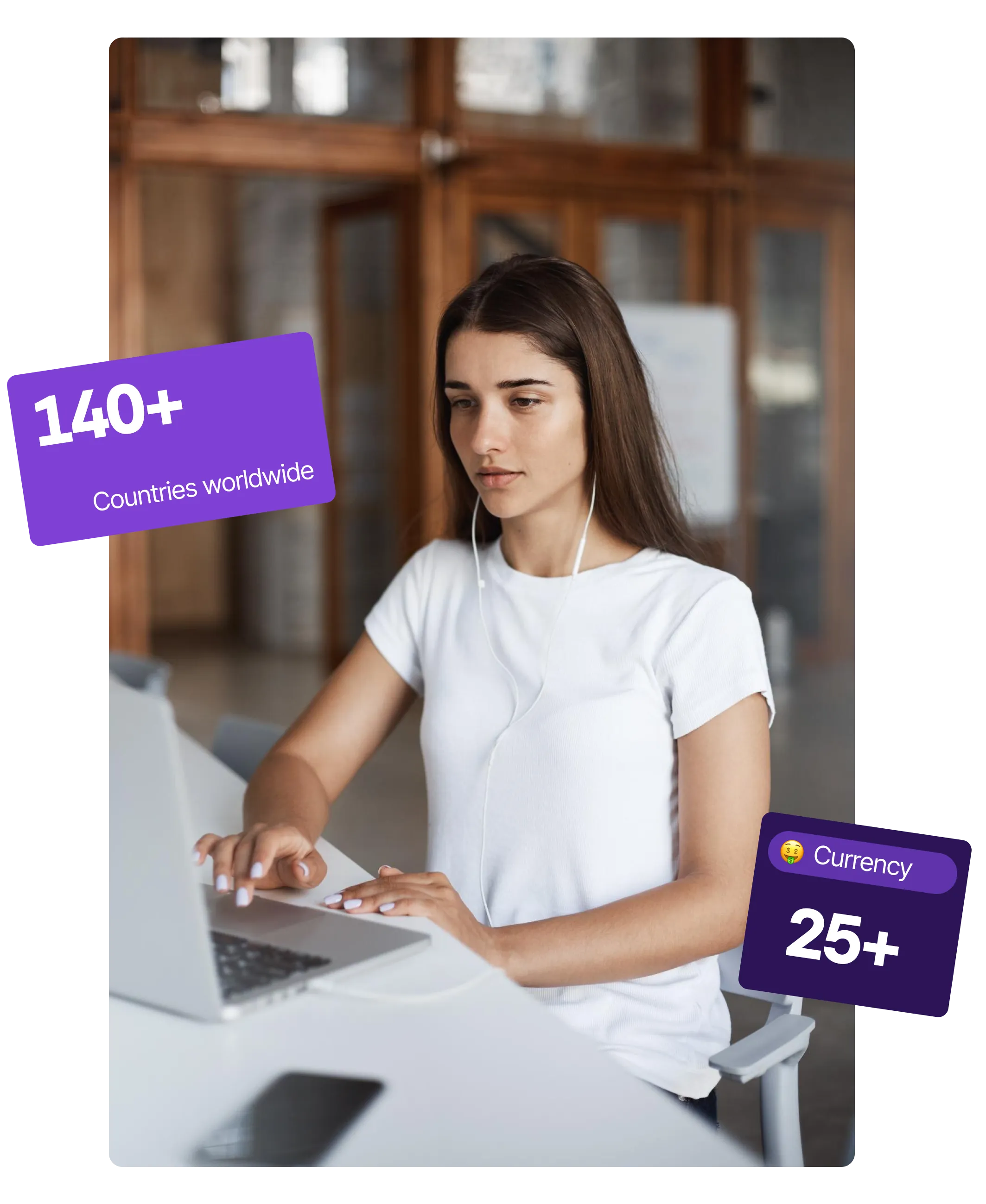 Mobile screen showing a kitchen with a virtual tour badge